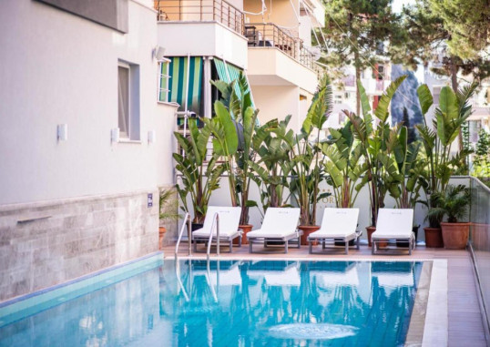 AMFORA HOTEL & SPA 2