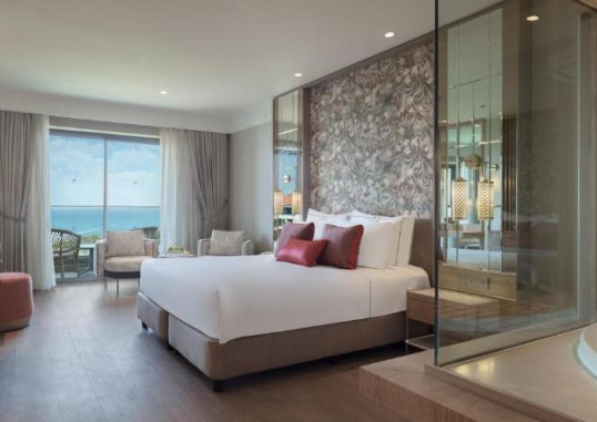 Honeymoon Sea View With Jacuzzi 4
