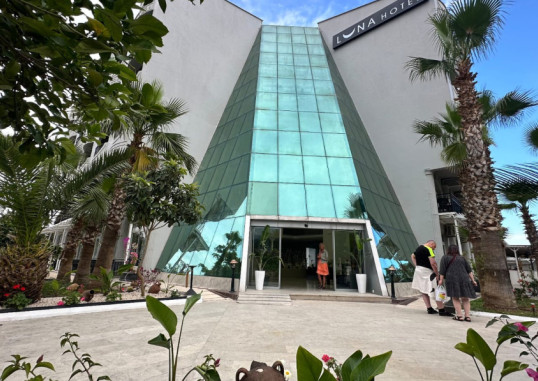 CAMYUVA LUNA HOTEL 6