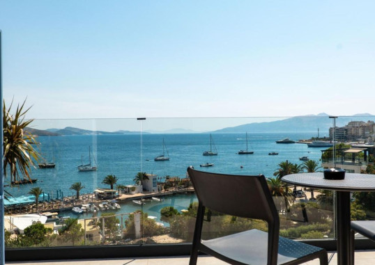 VICTORIA BOUTIQUE HOTEL 1