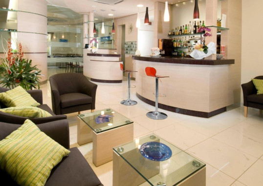 HOTEL ADIGRAT 21