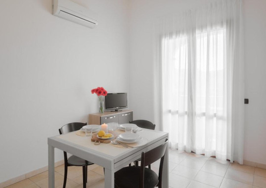 RESIDENCE LE FONTANE 12