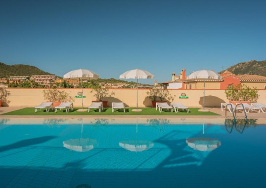 RESIDENCE LE FONTANE 21