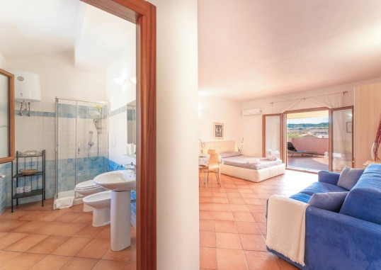 RESIDENCE CRISTAL BLU 17