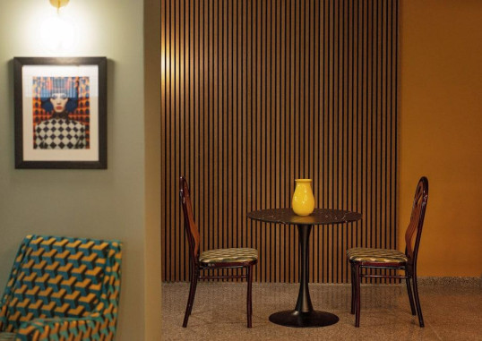 LIME HOTEL 6