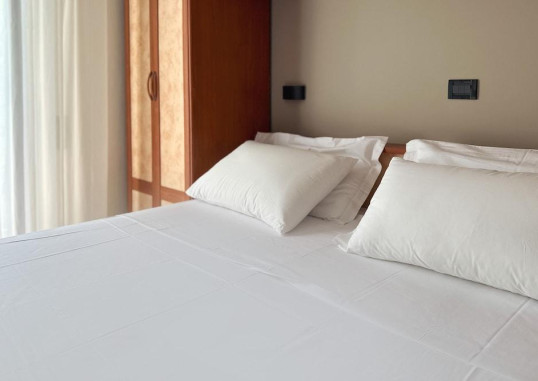 LIME HOTEL 13
