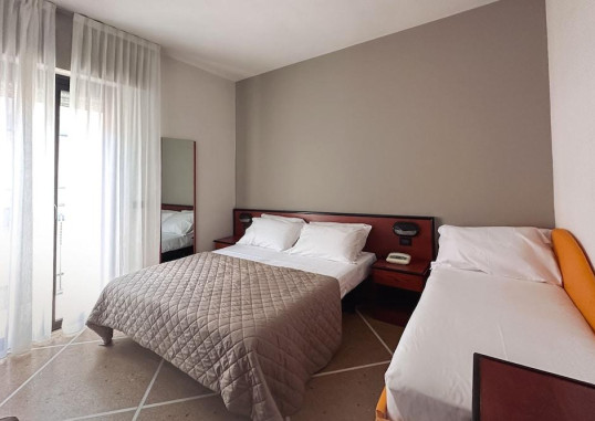 LIME HOTEL 14