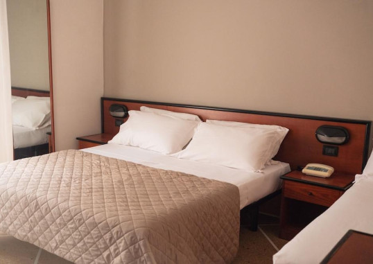 LIME HOTEL 17