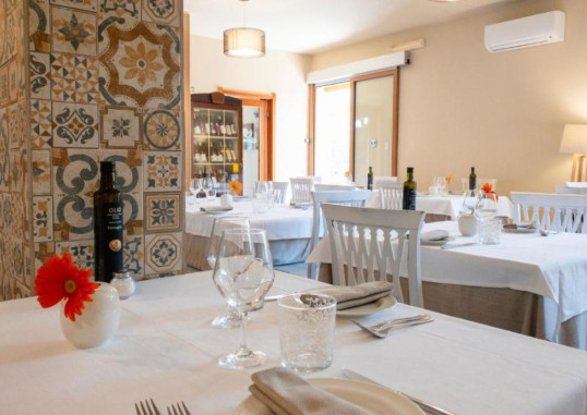 DONATELLA HOTEL POSADA 21