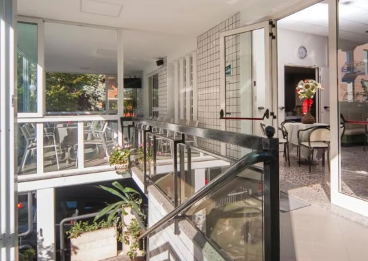 HOTEL LATINI 11