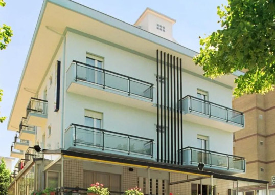 HOTEL LATINI 22