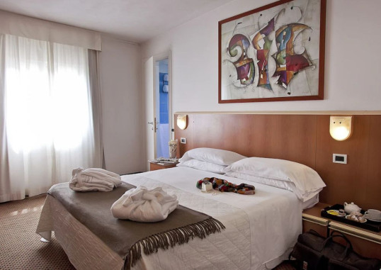 PRINCIPE DI PIEMONTE 3