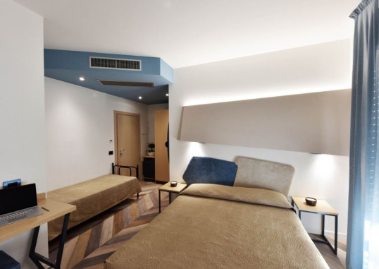 COLOR HOTEL RIMINI 8