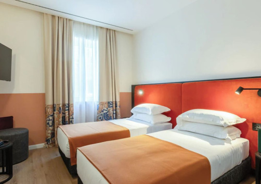 DUOMO HOTEL 10