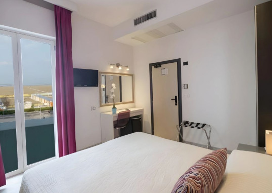 HOTEL LEVANTE RIMINI 6