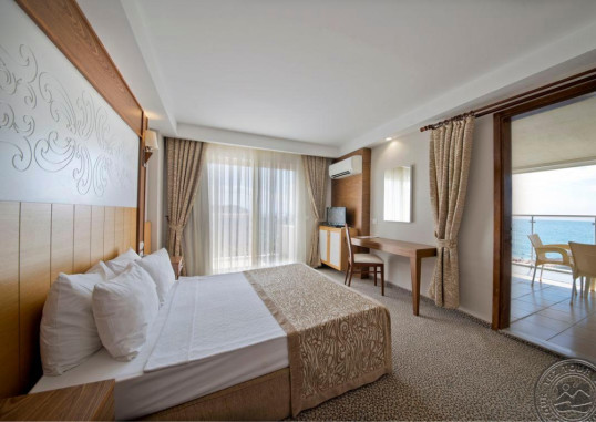 MC BEACH PARK RESORT 9