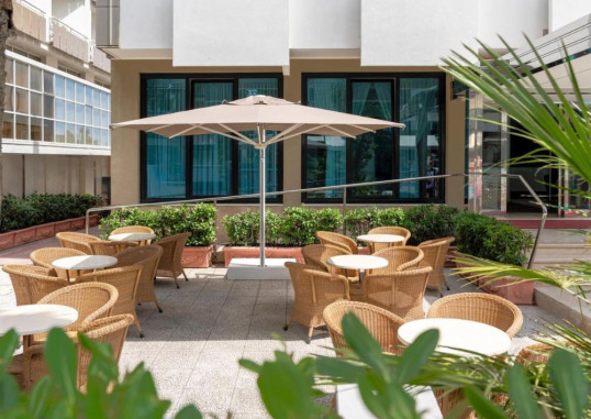 HOTEL DU SOLEIL 2
