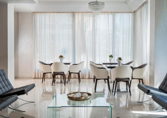 HOTEL DU SOLEIL 7