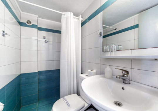 IRO HOTEL 10