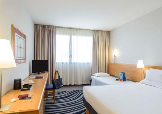 NOVOTEL TORINO CORSO GIULIO CESARE 3