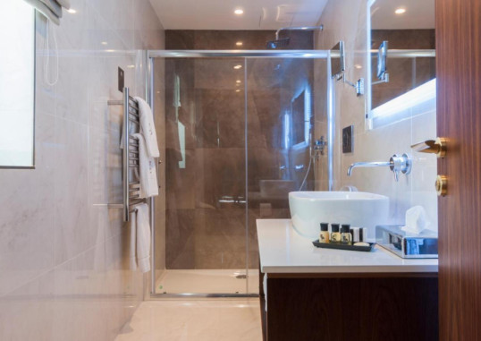 THE DUKE BOUTIQUE HOTEL 8