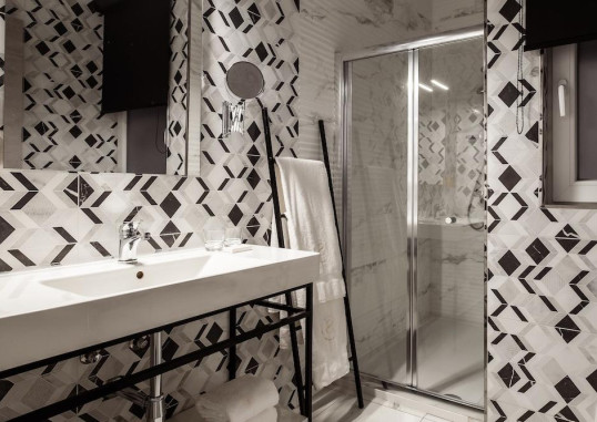 THE SEGOND HOTEL 11