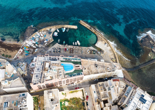 HOTEL CALYPSO 2