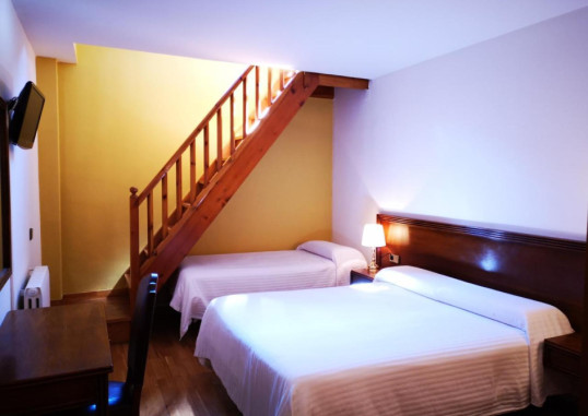 HOTEL SANTA BARBARA DE LA VALL D'ORDINO 9