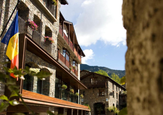 HOTEL SANTA BARBARA DE LA VALL D'ORDINO 2
