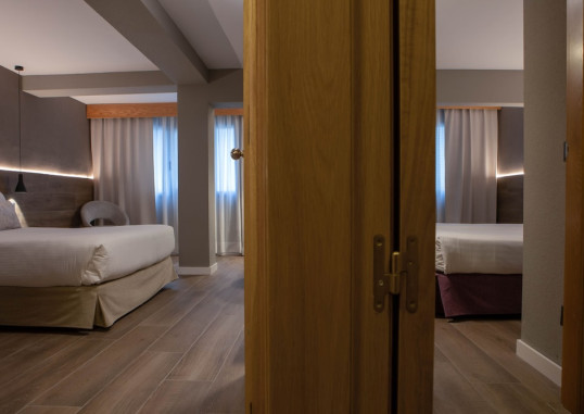 HOTEL EUREKA 8
