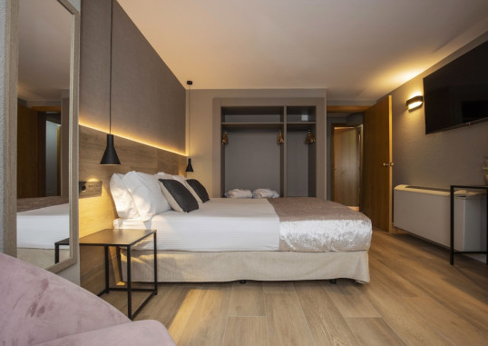 HOTEL EUREKA 3
