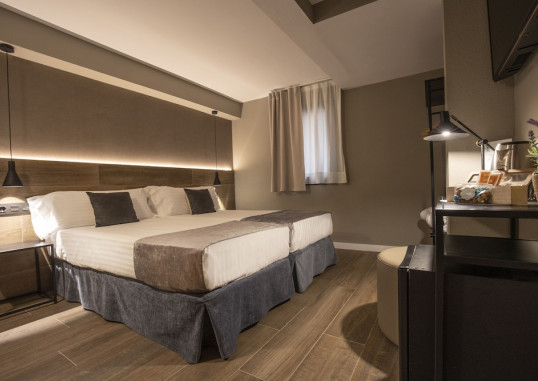 HOTEL EUREKA 14