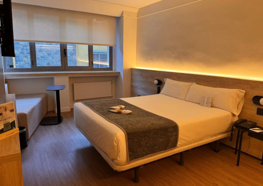 TULIP INN ANDORRA DELFOS HOTEL 13