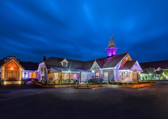TREACYS OAKWOOD HOTEL 1
