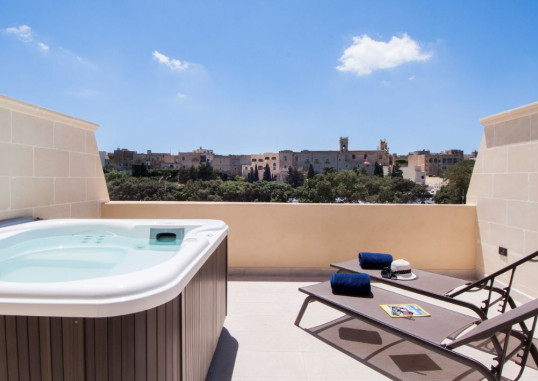 THE DUKE BOUTIQUE HOTEL 1