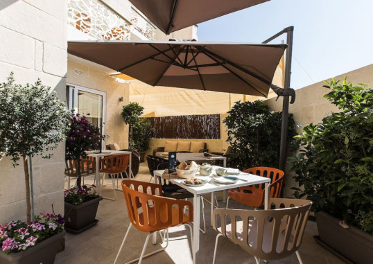 MURELLA LIVING 1