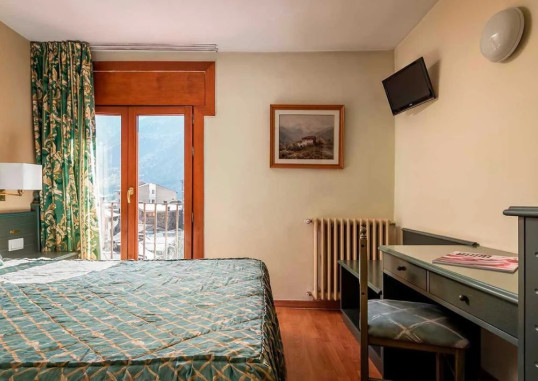 HOTEL SANT JORDI 4