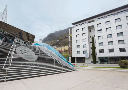 YOMO MOLA PARK 1