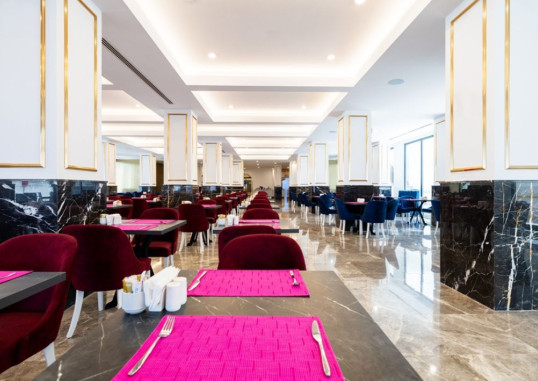 GRANADA LUXURY RED (Adults Only 16+) 12