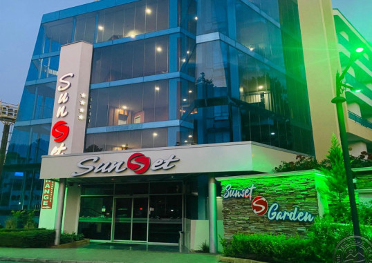 SUNSET HOTEL 4