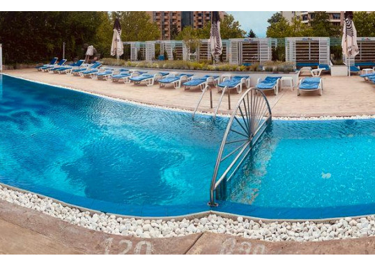 SUNSET HOTEL 12