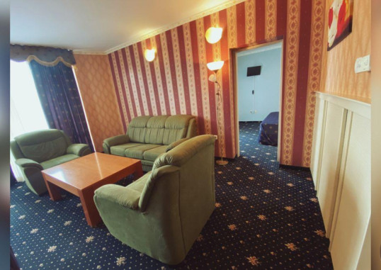 SUNSET HOTEL 14