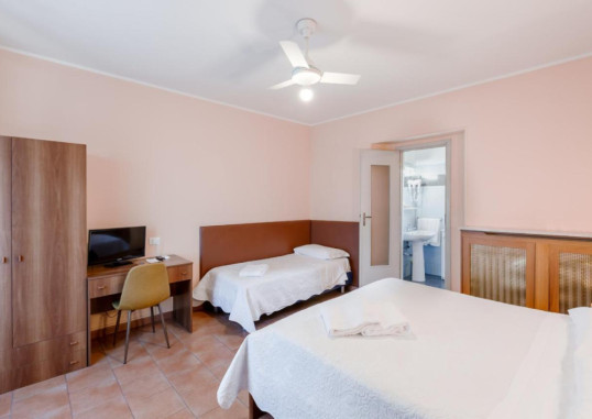 HOTEL CASTELLO TORINO 5