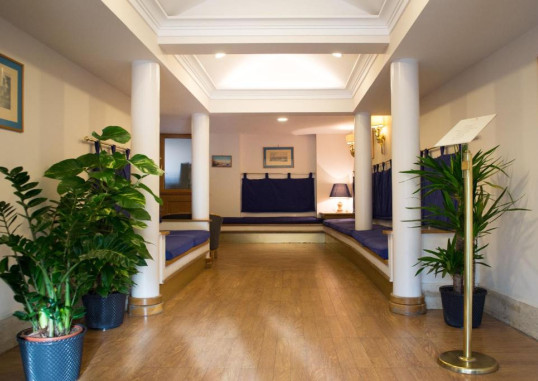 HOTEL LEOPARDI 1