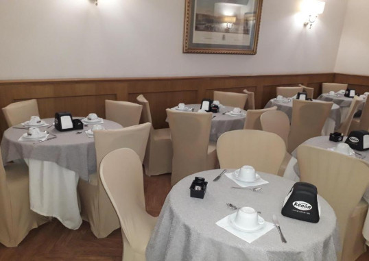 HOTEL LEOPARDI 9