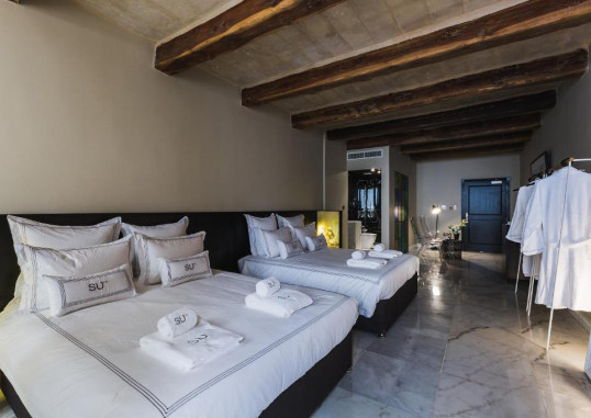 SU29 HOTEL 6