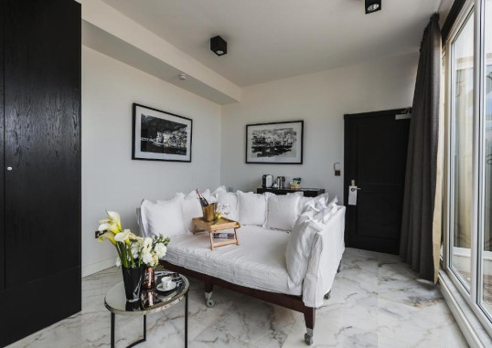 SU29 HOTEL 14