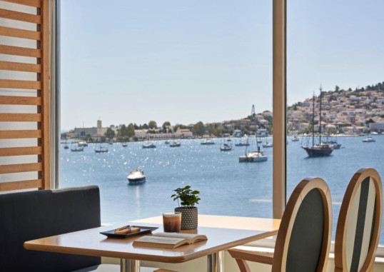 XENIA POROS IMAGE 14