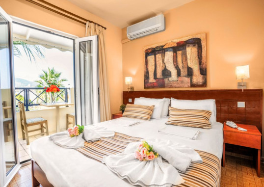 PHILOXENIA HOTEL & SPA 16