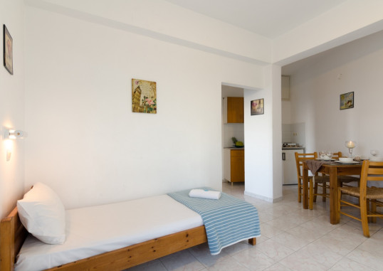 AGLAIA APARTMENTS 18